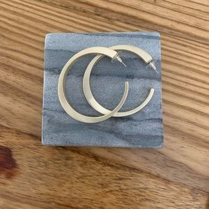 Kendra Scott Avi Hoop Earrings